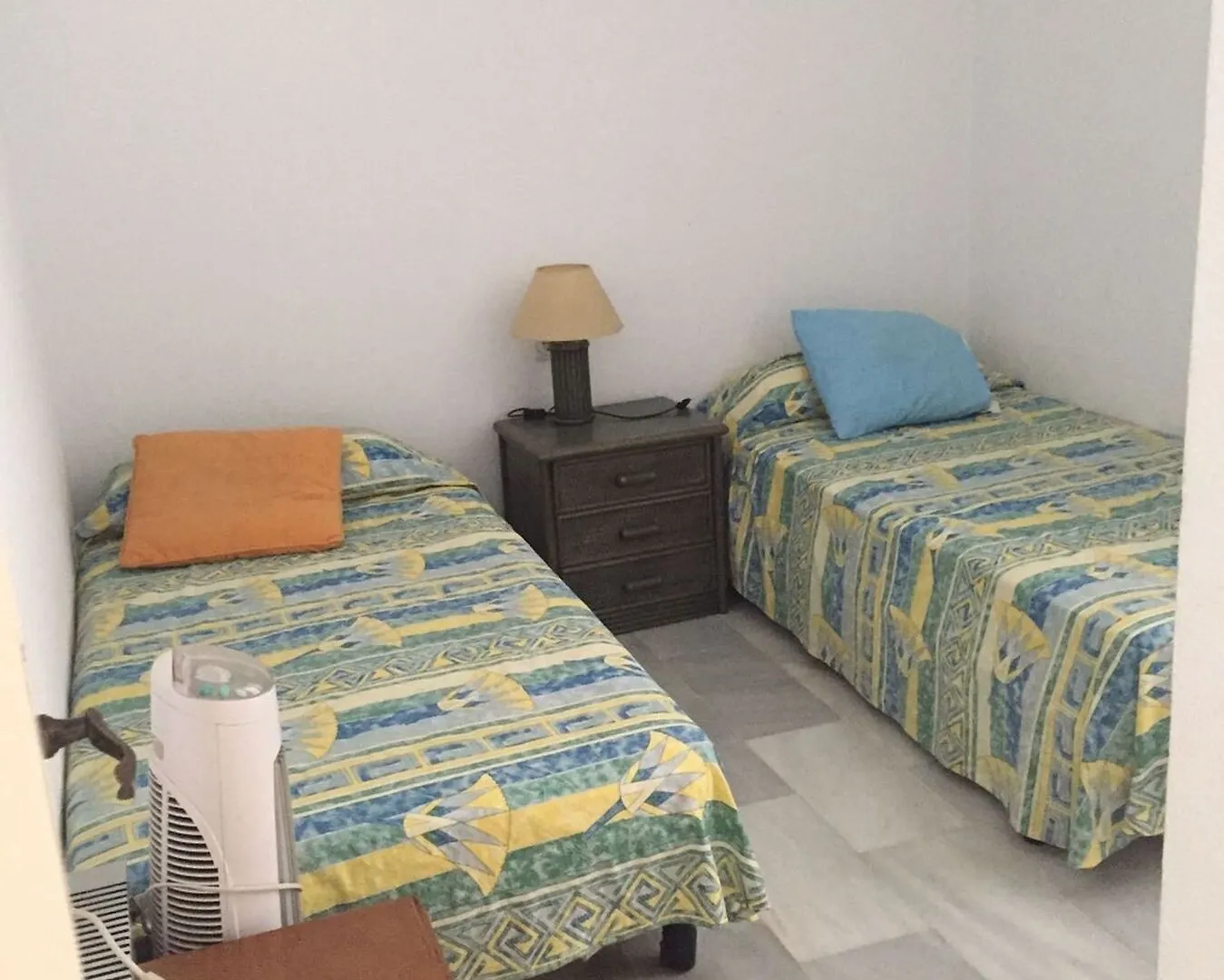 House With 4 Bedrooms In Chiclana De La Frontera, With Wonderful Sea V Apartment